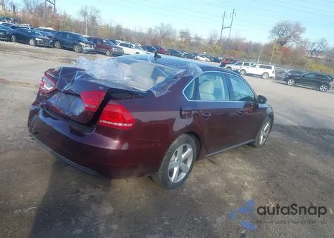 2013 Volkswagen Passat 2.5L Se из США, поврежденный, VIN 1VWBP7A33DC119491